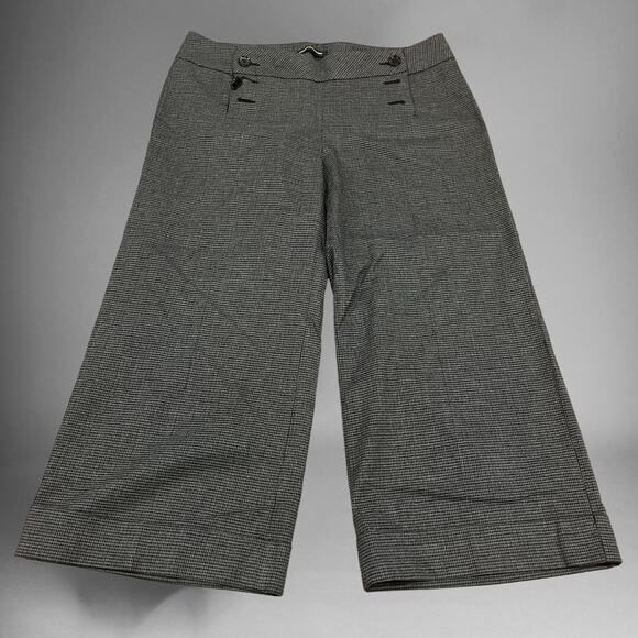 Express Gray Women's Capris - Picture 1 of 9